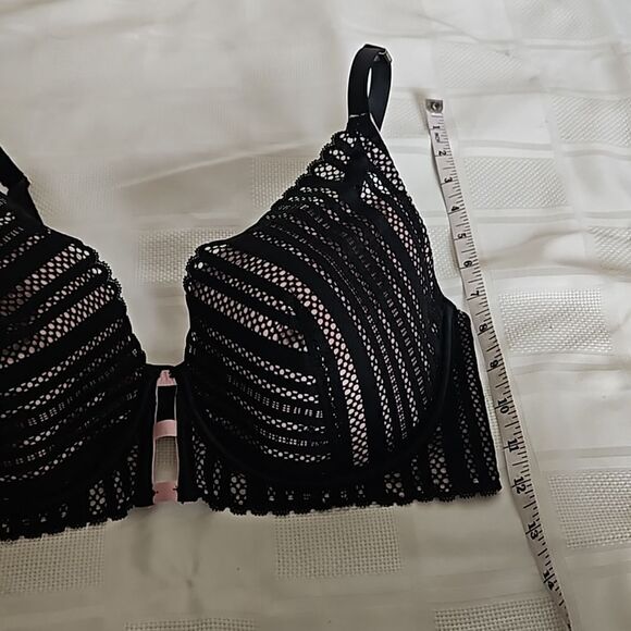 Victoria's Secret Women's Lightly Lined Underwire Push-Up Bra 36DD Pink/ Black - Picture 8 of 16